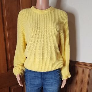 London Fog Knitwear of Distinction Vintage Yellow Sweater M